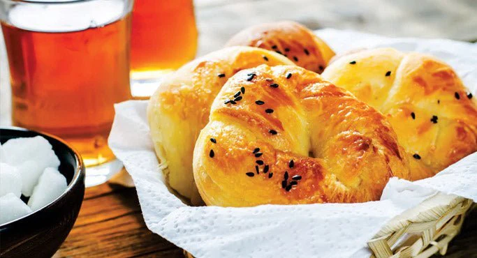 Acma (Olive Cheese pastry)- pack of 2 - Image 3
