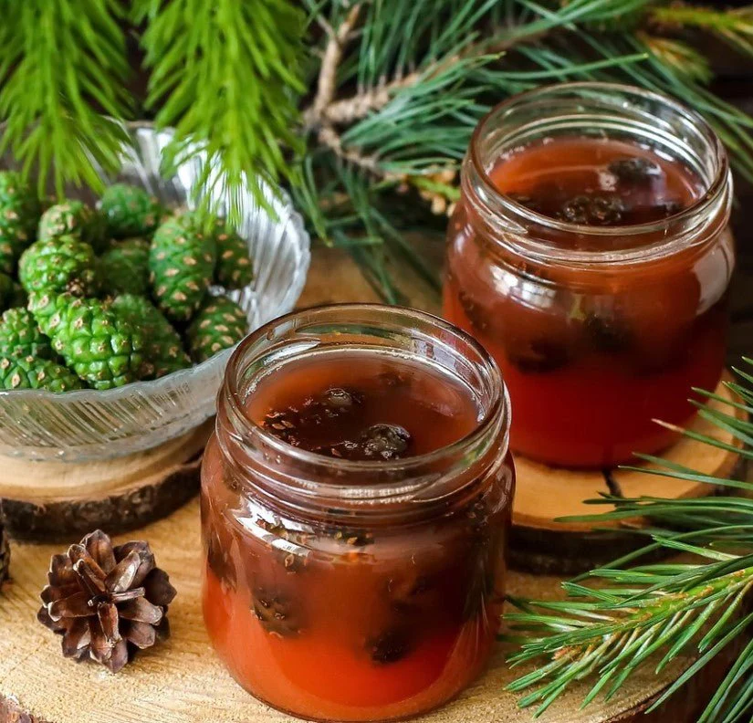 Pine cone Jam | Glass Jar | 460g - Image 3